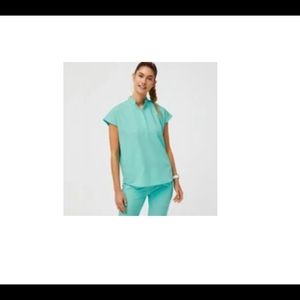 FIGS RAFAELA TOP IN FRESH AQUA